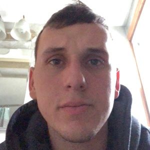 Meet your Posher, Tom